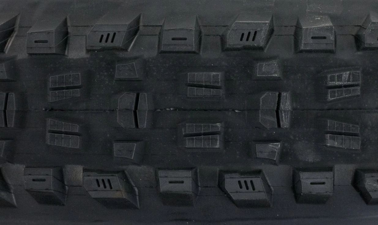 Pneu Maxxis Assegai Wide Trail Exo+ Protection - 3C Maxx Grip - Tubeless Ready 5 Pneu Maxxis Assegai Wide Trail Exo+ Protection - 3C Maxx Grip - Tubeless Ready – Image 3