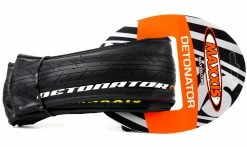 Pneu Maxxis Detonator Tringles Souples - Dual 70a/60a -Pas Cher Vtt Magasin Detonator pack 1235x735