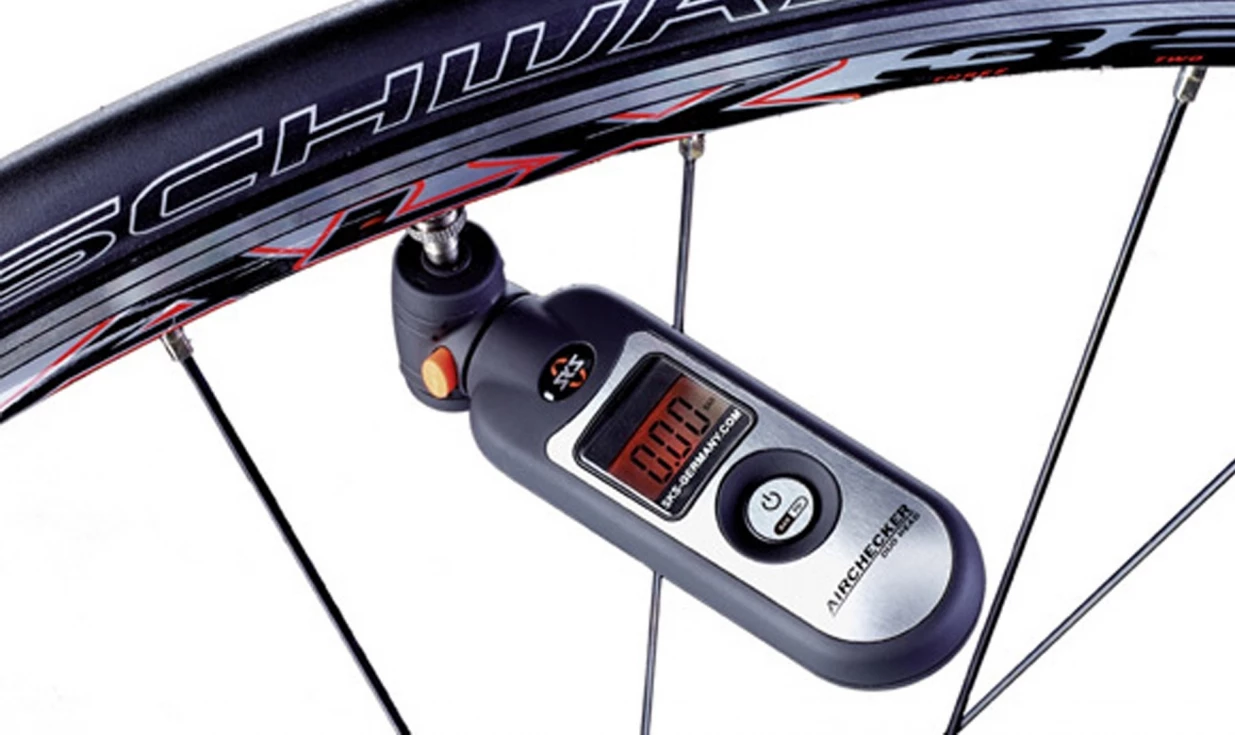 Manomètre Digital SKS AirChecker 10 Bar / 144 PSI 4 Manomètre Digital SKS AirChecker 10 Bar / 144 PSI – Image 2