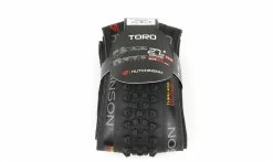Pneu Hutchinson Toro Trail - Sideskin - Tubeless Ready -Pas Cher Vtt Magasin Pneu Hutchinson Toro Sideskin Tubeless Ready PACK 1235x735