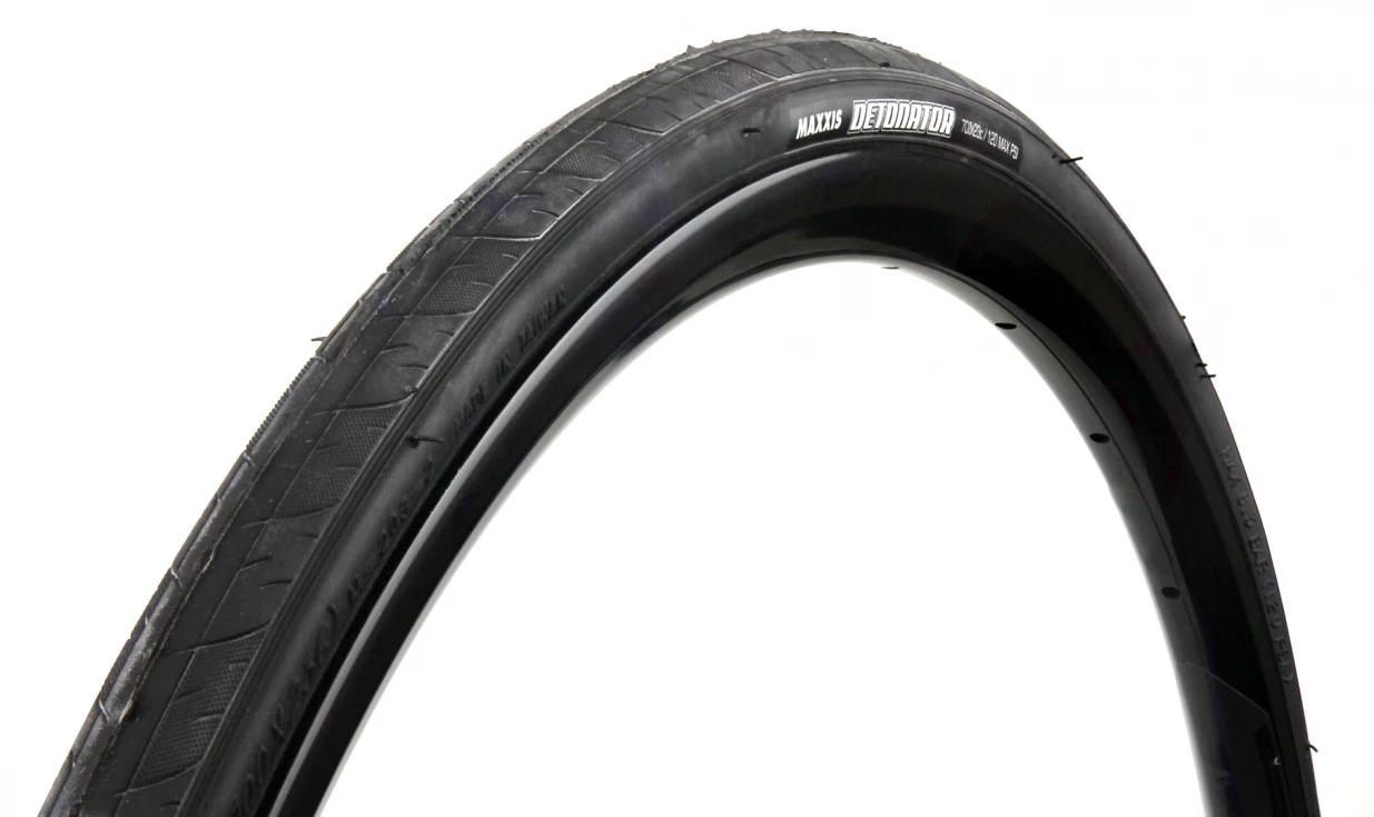 Pneu Maxxis Detonator Tringles Rigides - Dual 70a/60a 3 Pneu Maxxis Detonator Tringles Rigides - Dual 70a/60a