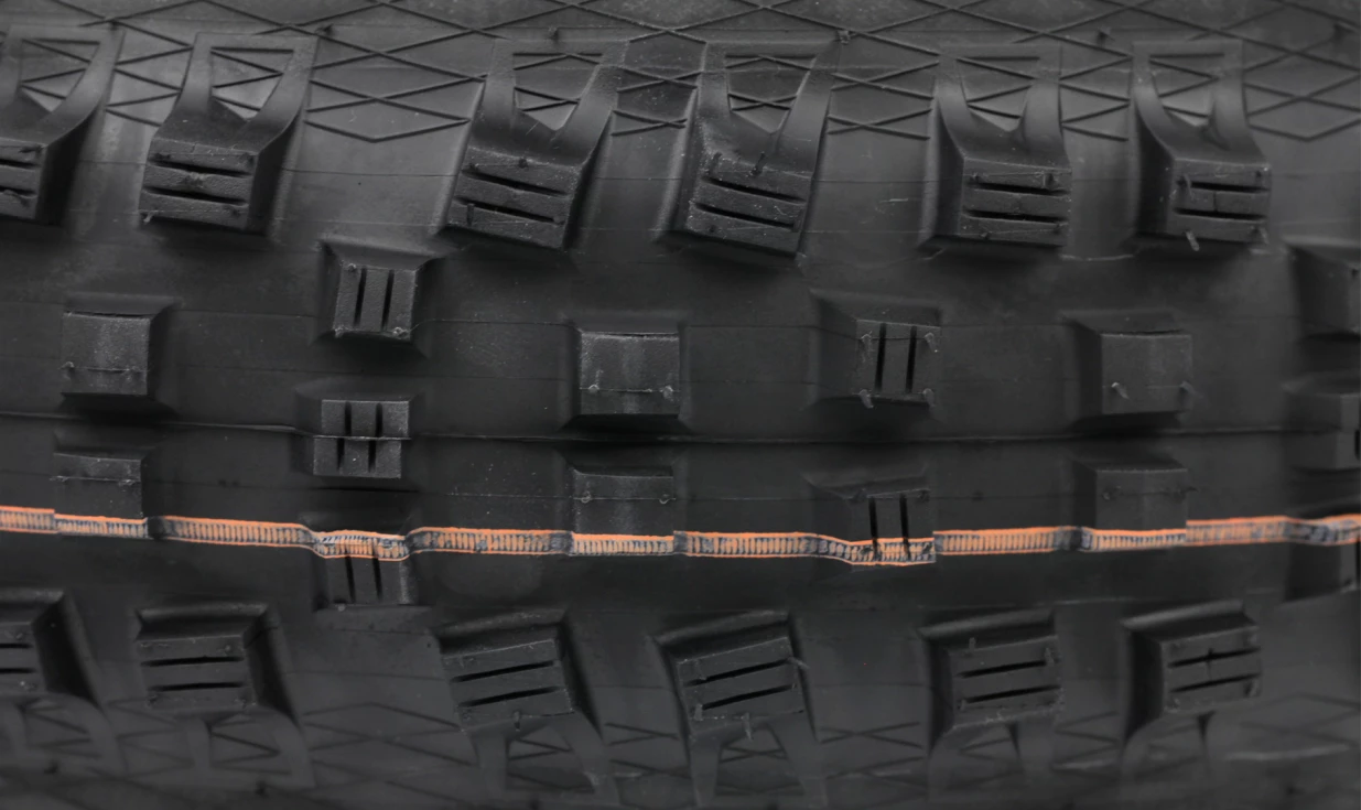 Pneu Schwalbe Magic Mary - Addix Soft - Super Gravity - Tubeless Easy 7 Pneu Schwalbe Magic Mary - Addix Soft - Super Gravity - Tubeless Easy – Image 5