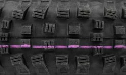 Pneu Schwalbe Magic Mary - Addix Ultra Soft - Super Downhill - Tubeless Easy -Pas Cher Vtt Magasin Pneu Schwalbe Magic Mary Addix Ultra Soft SuperGravity Tubeless Easy macro 1235x735