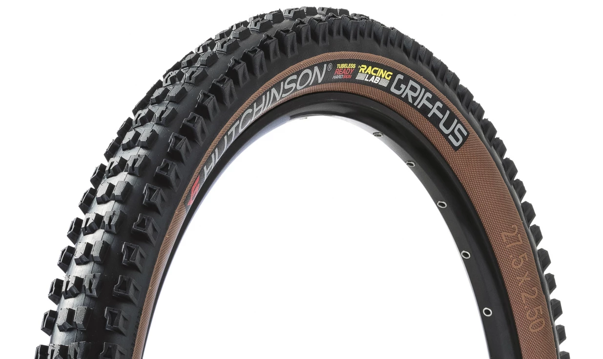 Pneu Hutchinson Griffus Racing Lab Front 2.50 - Race Riposte Gravity - Hardskin - Tubeless Ready 3 Pneu Hutchinson Griffus Racing Lab Front 2.50 - Race Riposte Gravity - Hardskin - Tubeless Ready