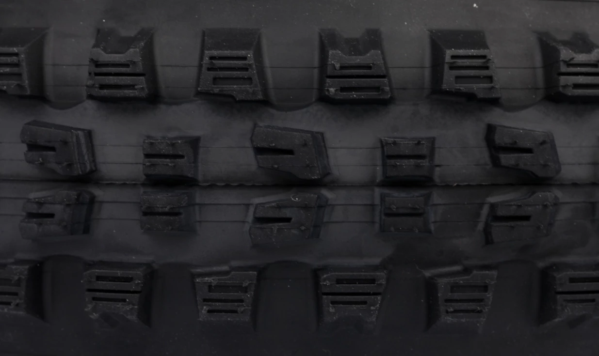 Pneu Vittoria E-Mazza 4C Graphène 2.0 - Tubeless Ready 6 Pneu Vittoria E-Mazza 4C Graphène 2.0 - Tubeless Ready – Image 4