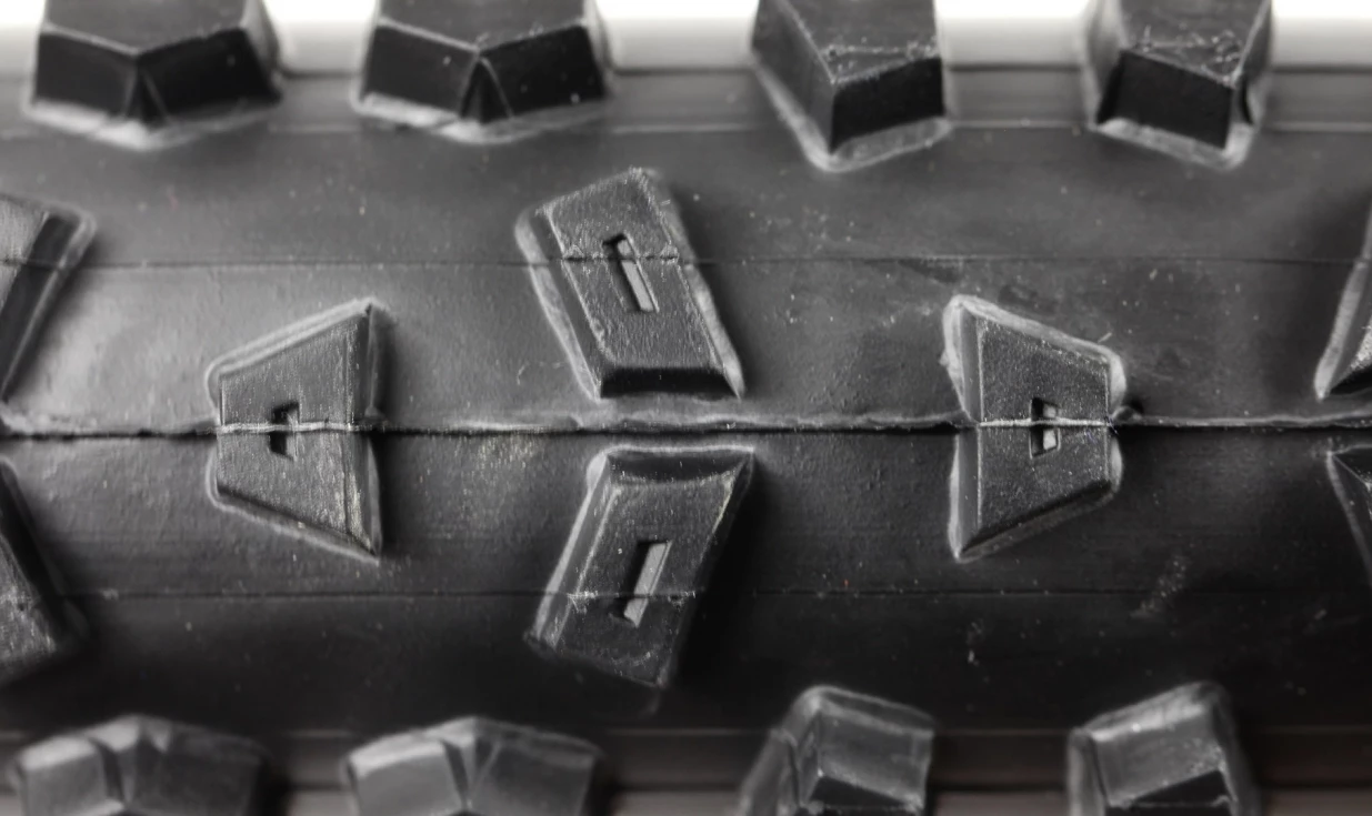 Pneu Schwalbe Space - SBC - TwinSkin - K-Guard 4 Pneu Schwalbe Space - SBC - TwinSkin - K-Guard – Image 2