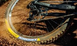 Pneu Michelin DH 34 - Magi-XDH - DownHill Shield Bead2Bead - Tubeless Ready -Pas Cher Vtt Magasin dh34 michelin1 1235x735