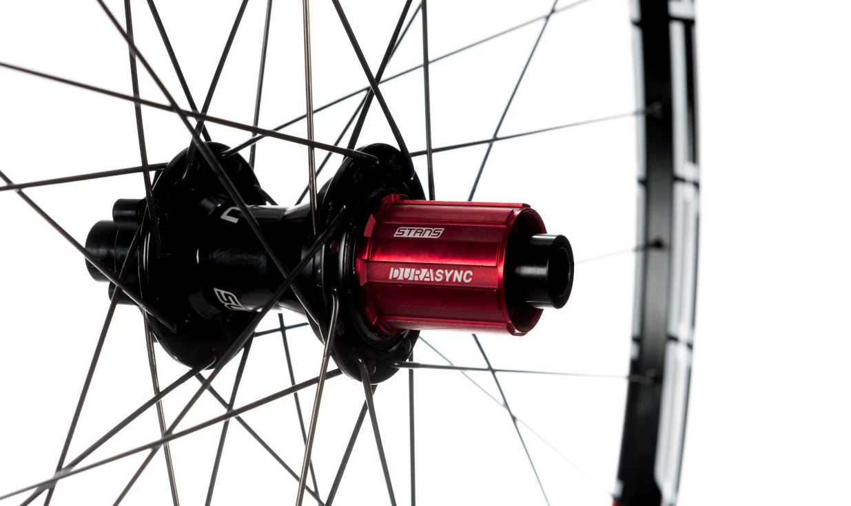 Roue Arrière VTT Stan's NoTubes Arch MK3 Boost - Frein à Disque - Aluminium - Tubeless Ready 4 Roue Arrière VTT Stan's NoTubes Arch MK3 Boost - Frein à Disque - Aluminium - Tubeless Ready – Image 2