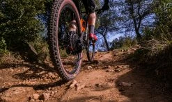 Pneu Hutchinson Kraken Racing Lab - Race Ripost XC - Hardskin - Tubeless Ready 15 Pneu Hutchinson Kraken Racing Lab - Race Ripost XC - Hardskin - Tubeless Ready -Pas Cher Vtt Magasin pneu hutchinson kraken trail xc 1235x735